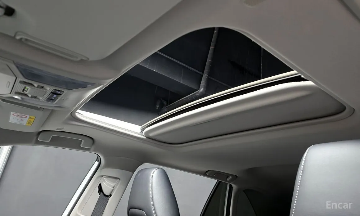 Toyota RAV4 2019 2,5 4WD Hybrid LTD