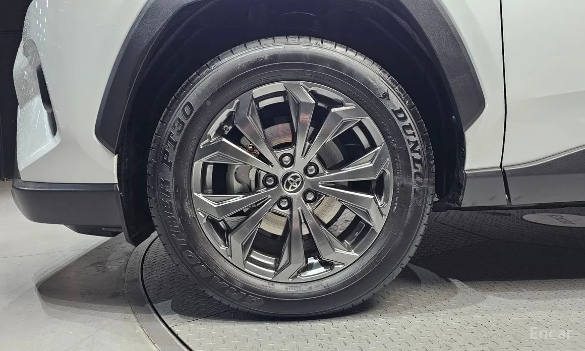 Toyota RAV4 2019 2,5 4WD Hybrid LTD