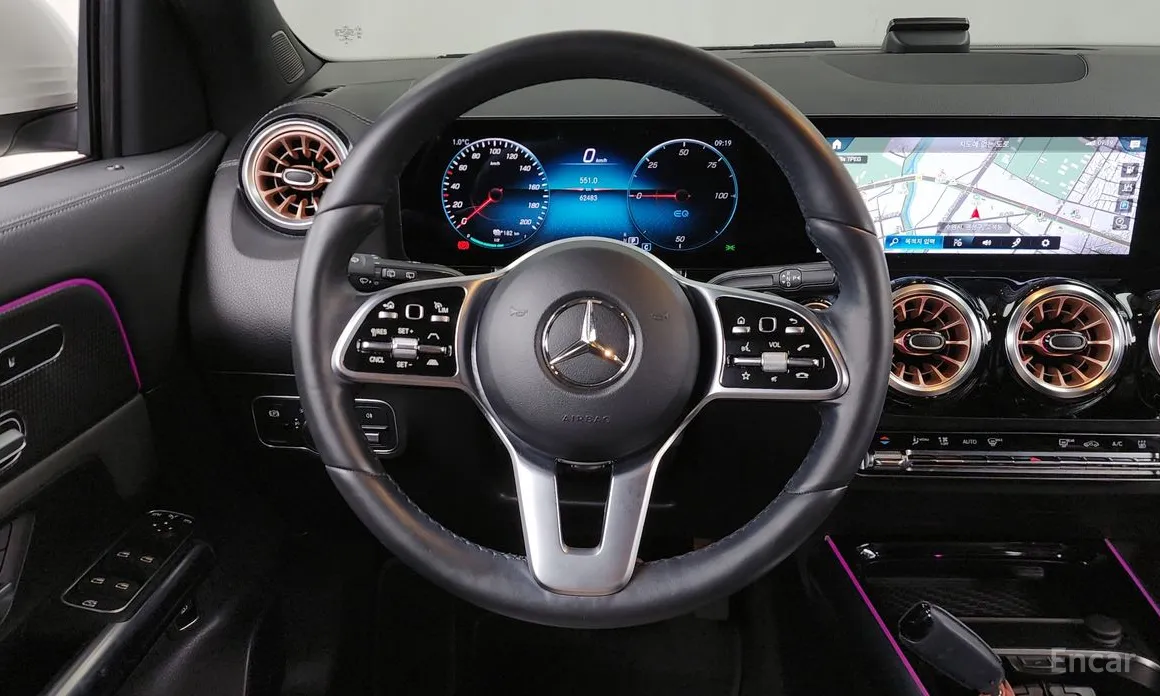 Фото 13 - Mercedes-Benz EQA