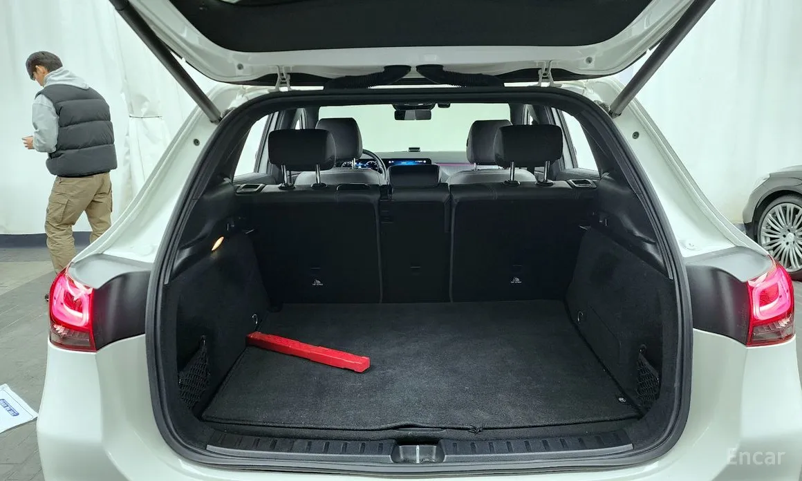 Фото 20 - Mercedes-Benz EQA