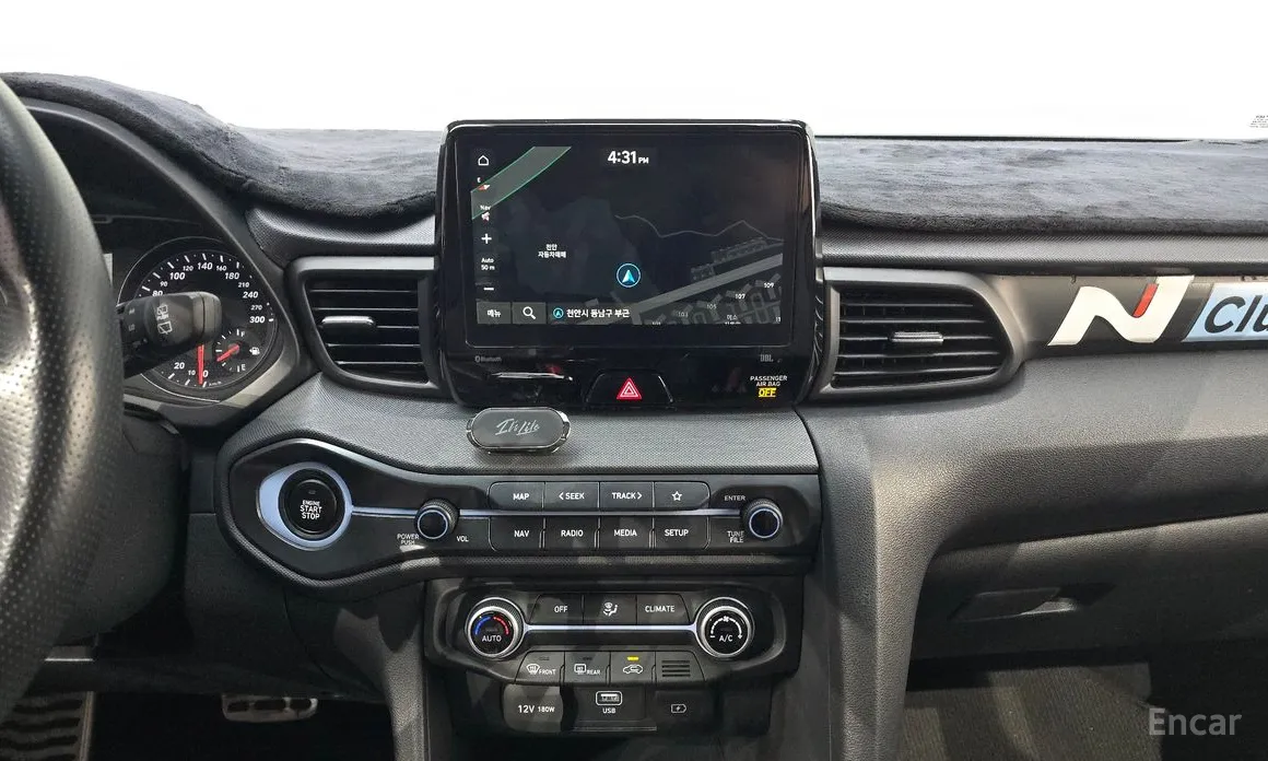 Фото 14 - Hyundai Veloster