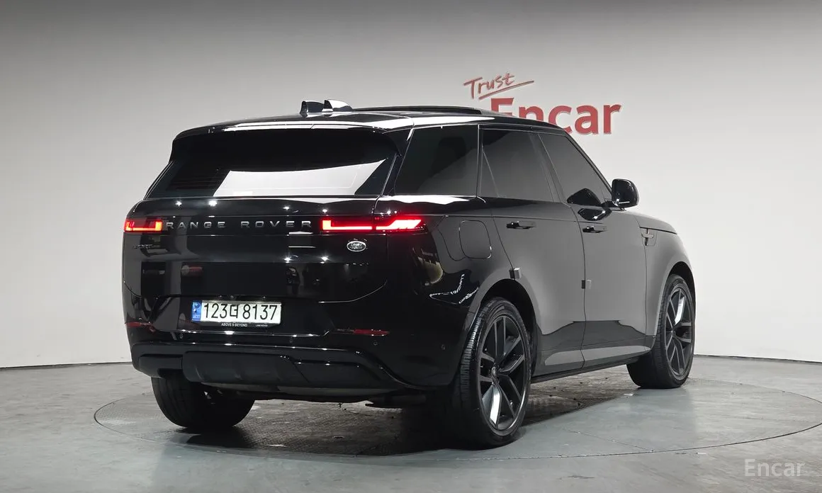 Фото 2 - Land Rover Range Rover Sport