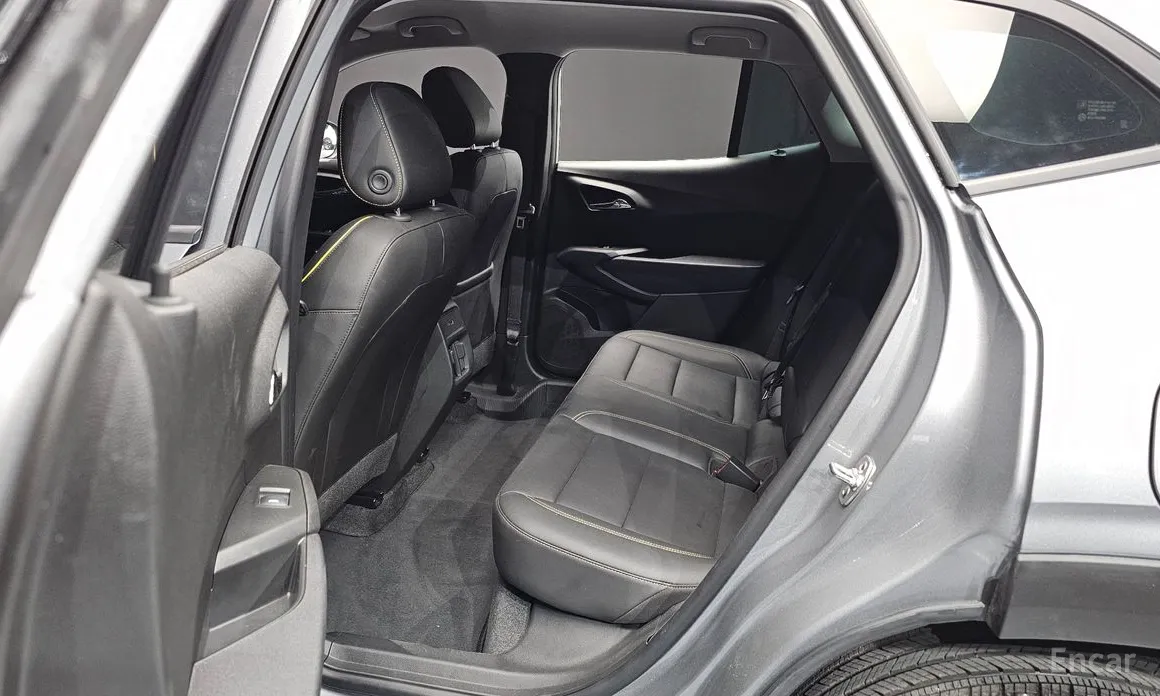 Фото 11 - Chevrolet Trax