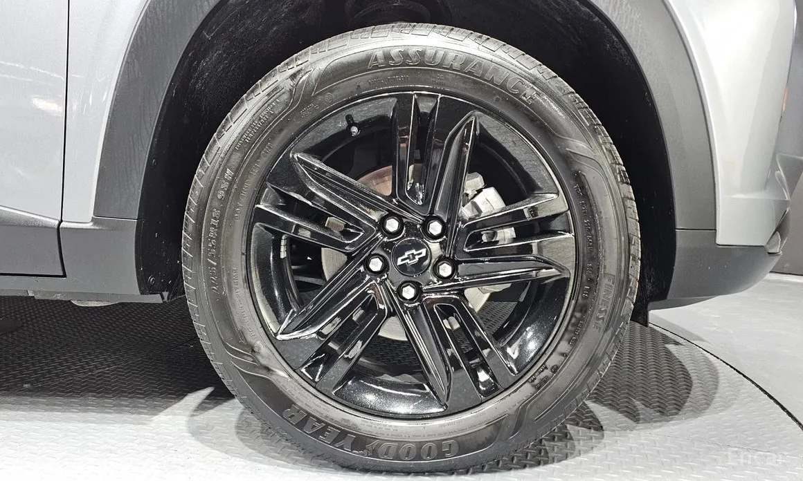 Фото 5 - Chevrolet Trax