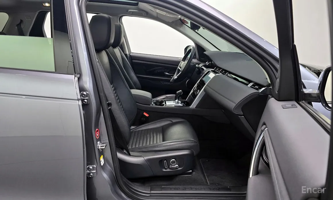 Фото 10 - Land Rover Discovery Sport