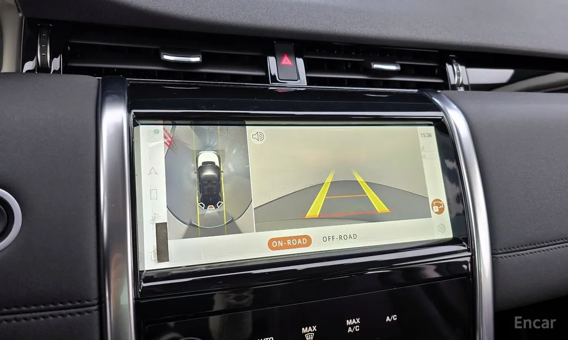 Фото 16 - Land Rover Discovery Sport