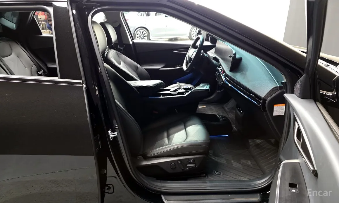 Фото 11 - Kia EV6