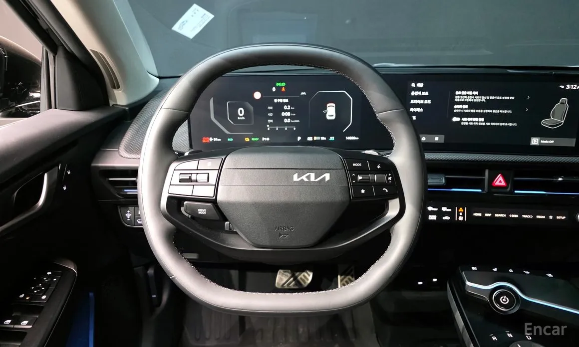 Фото 13 - Kia EV6