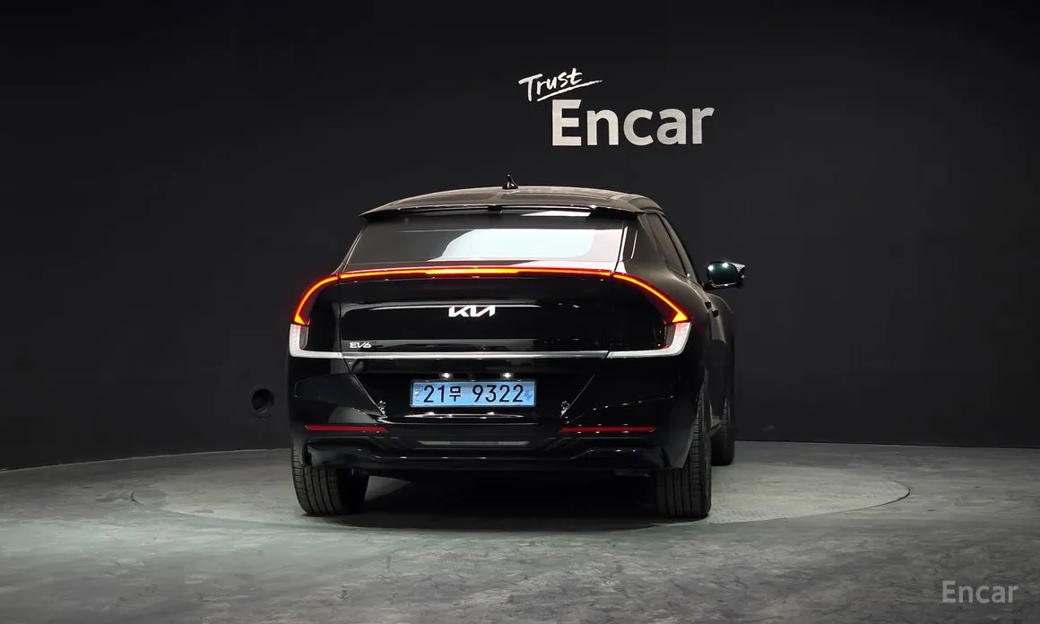 Фото 4 - Kia EV6