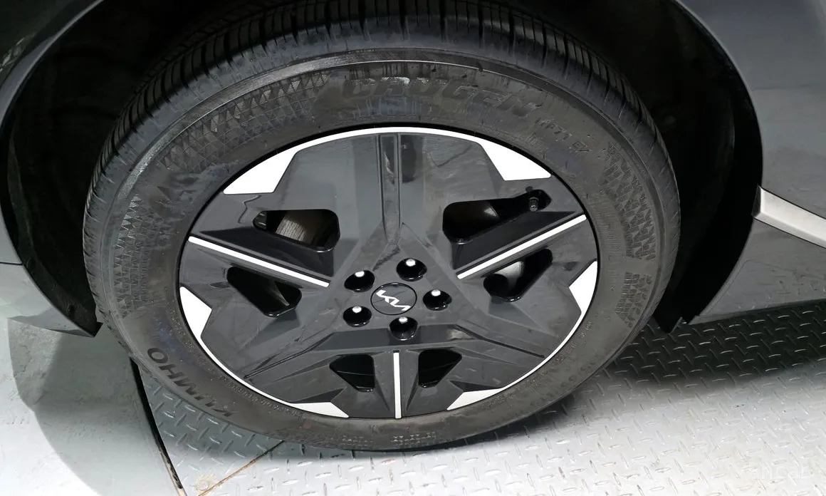 Фото 5 - Kia EV6