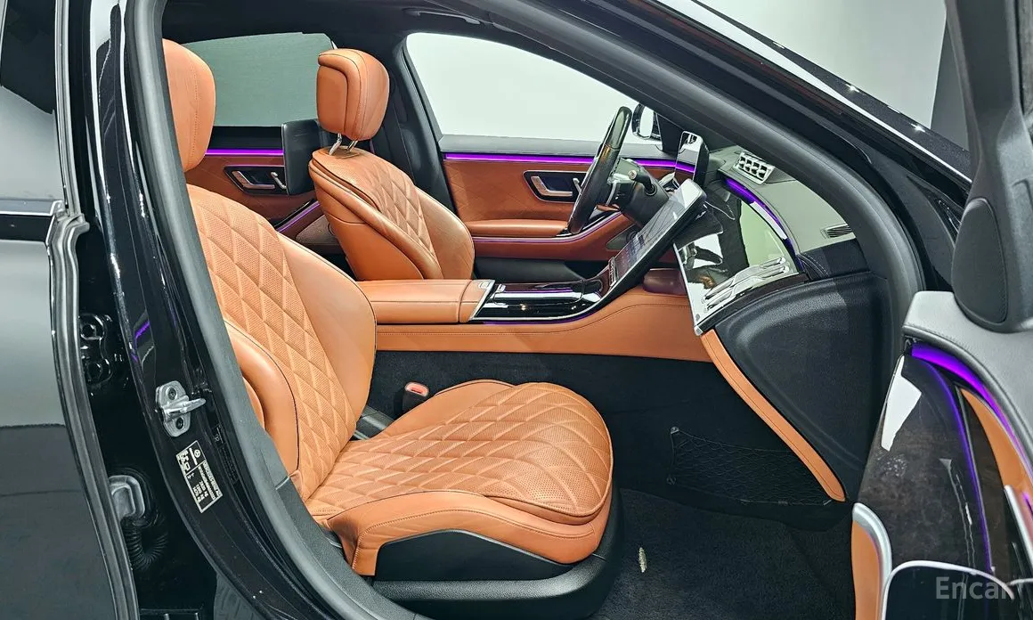 Фото 10 - Mercedes-Benz S-Class