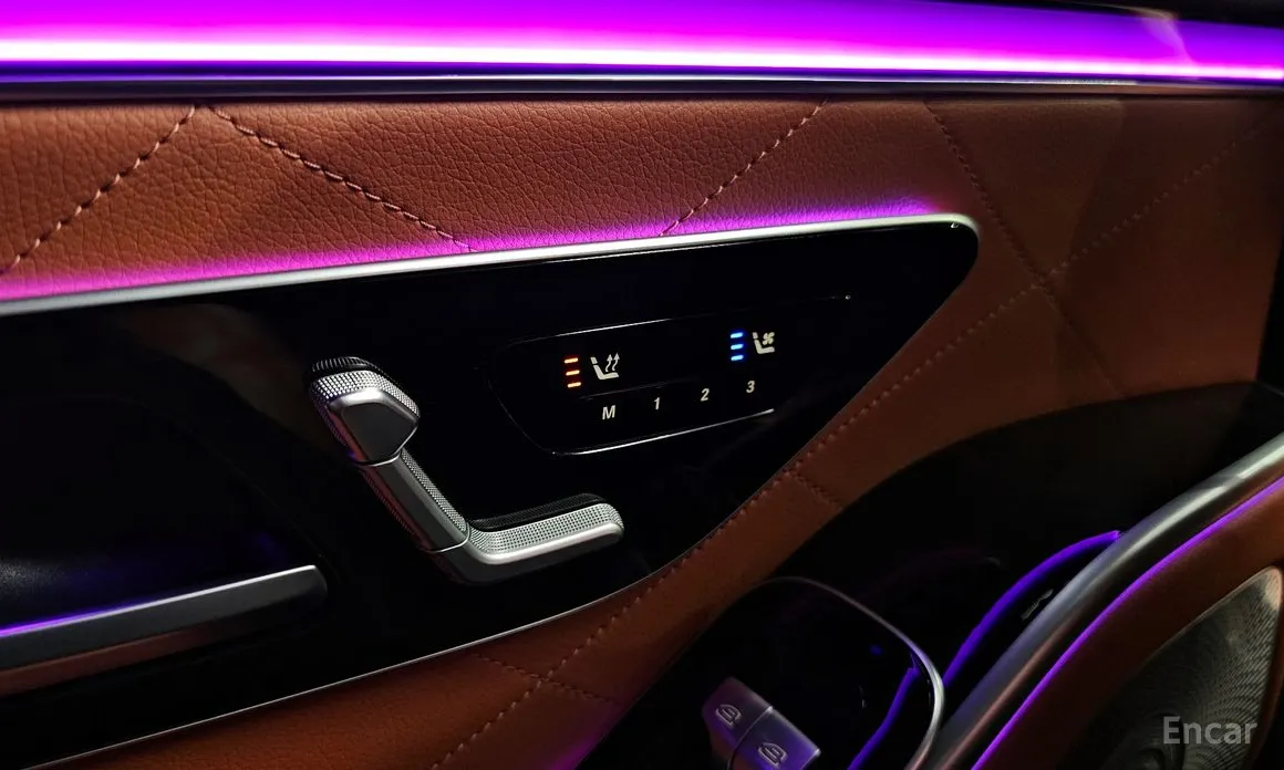 Фото 17 - Mercedes-Benz S-Class