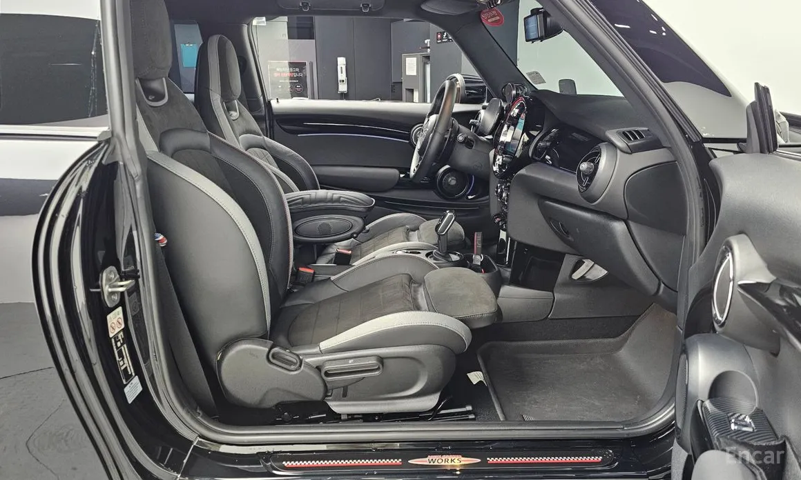 Фото 11 - Mini Cooper