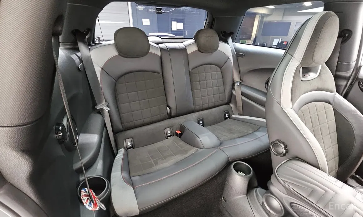 Фото 12 - Mini Cooper