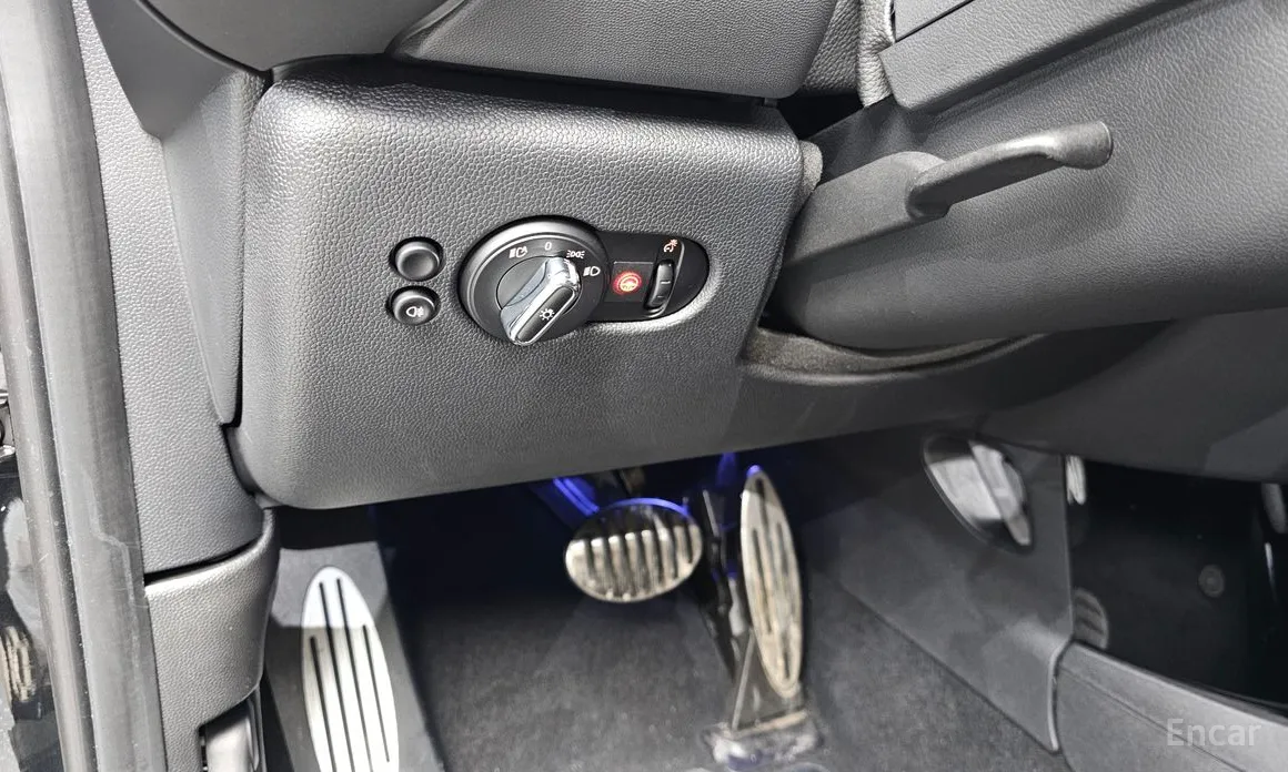 Фото 17 - Mini Cooper