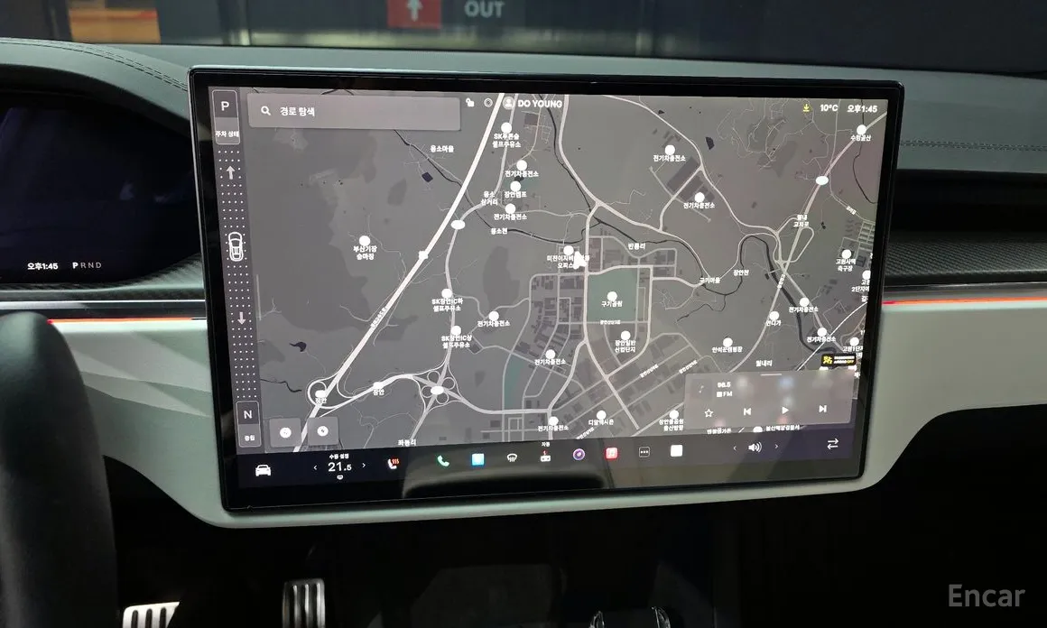 Photo 17 - Tesla Model X