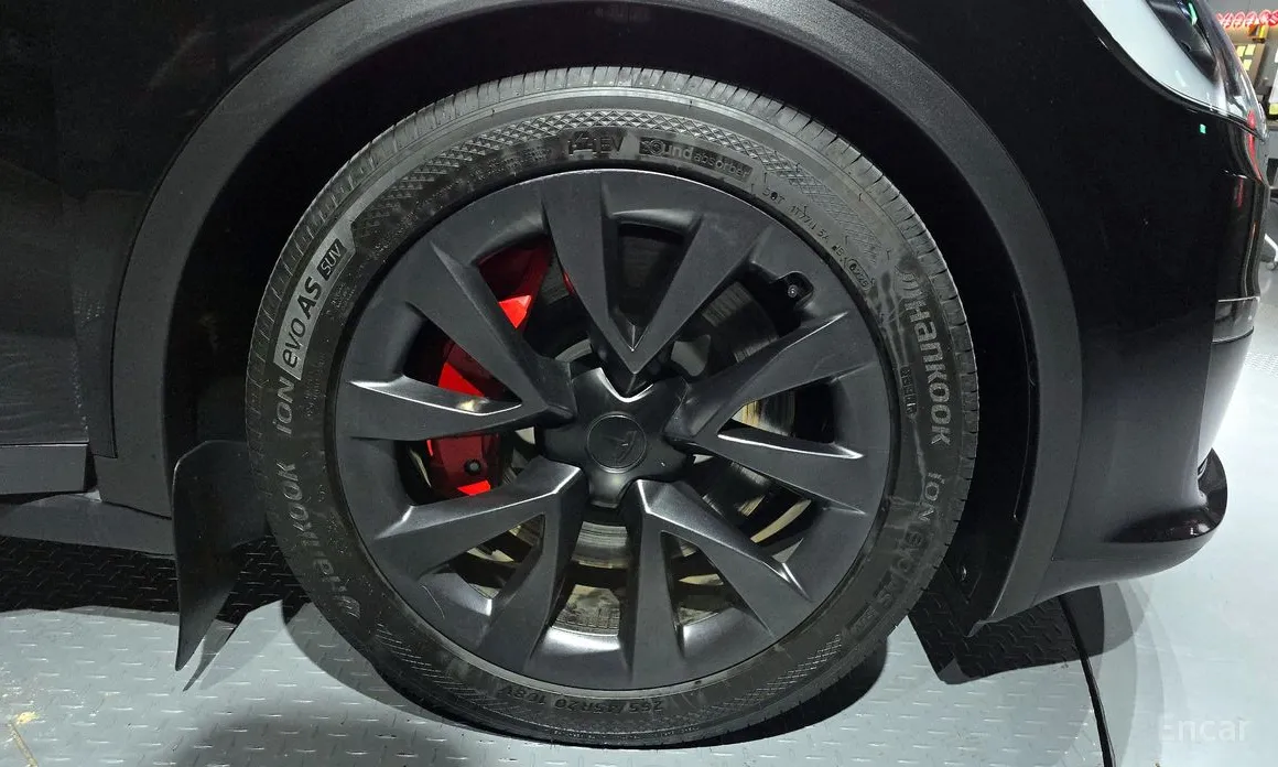 Photo 5 - Tesla Model X