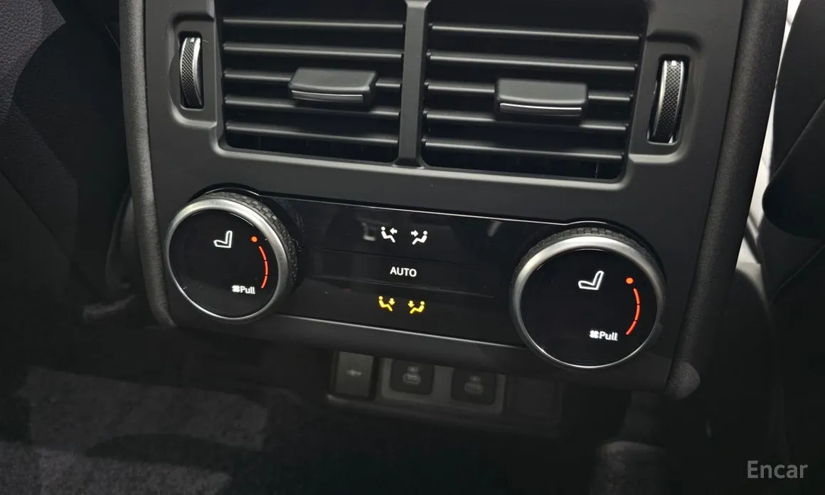 Фото 17 - Land Rover Discovery