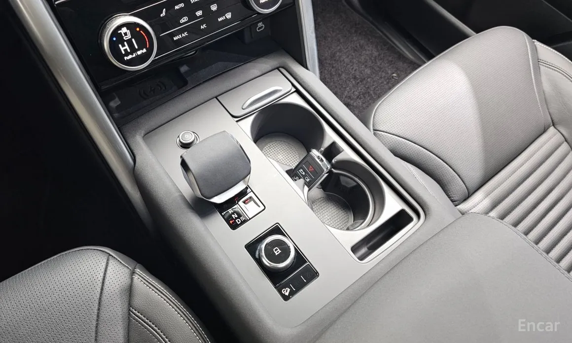 Фото 18 - Land Rover Discovery