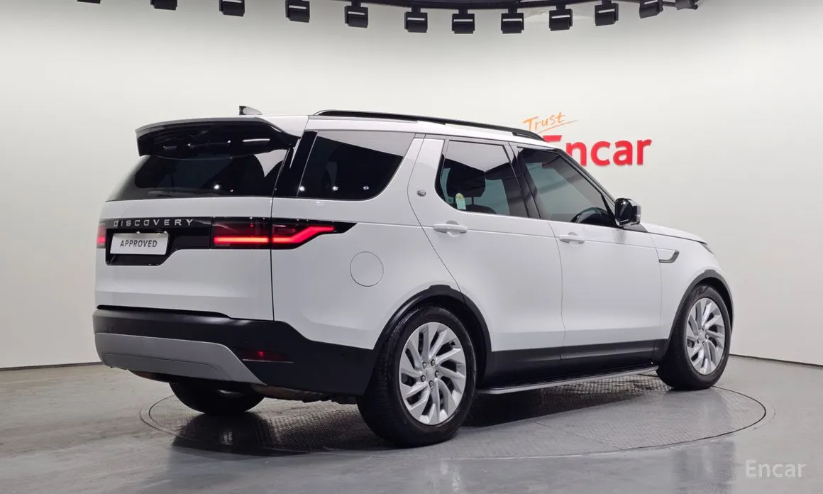 Фото 2 - Land Rover Discovery