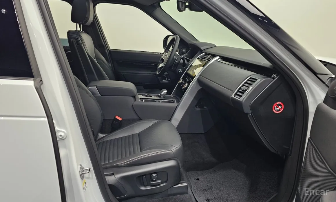 Фото 3 - Land Rover Discovery