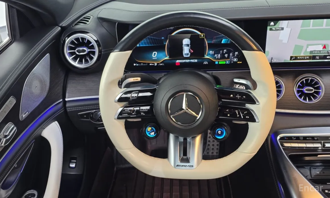 Фото 14 - Mercedes-Benz AMG GT