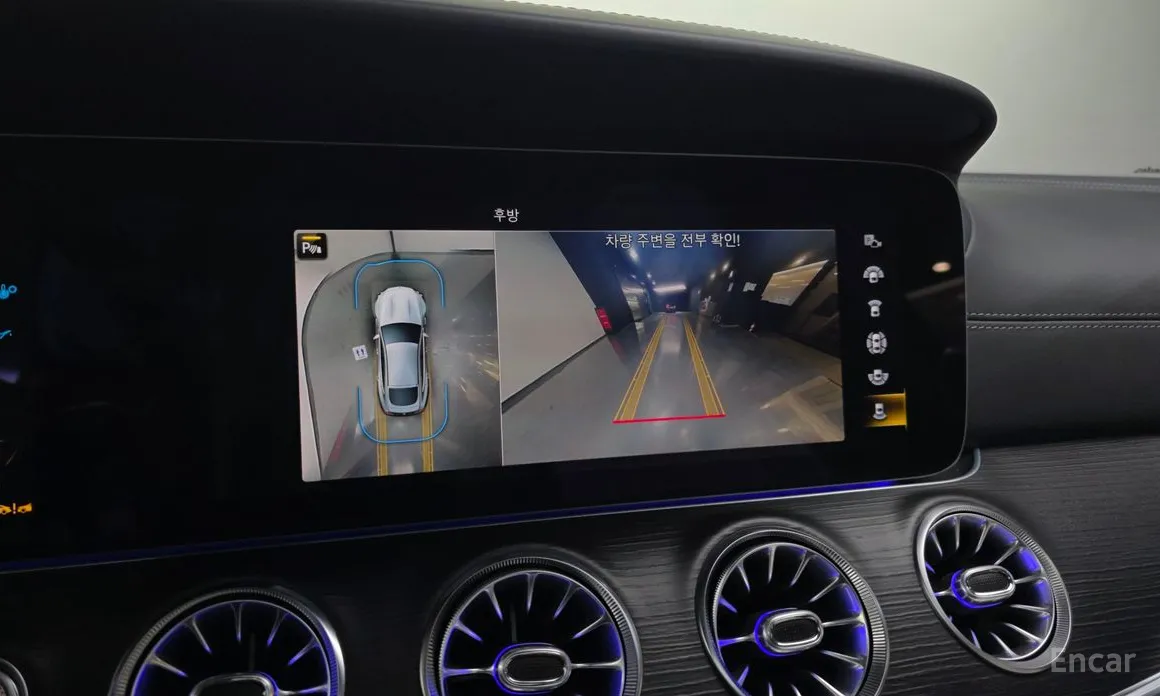 Фото 16 - Mercedes-Benz AMG GT