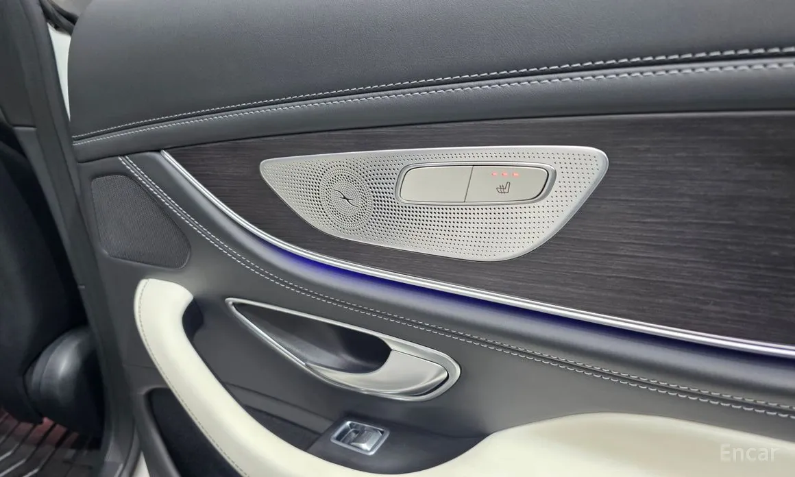 Фото 20 - Mercedes-Benz AMG GT