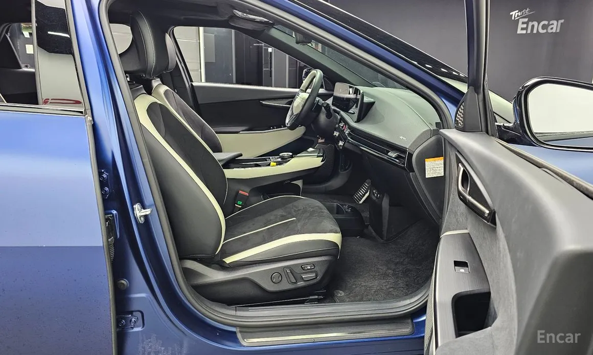 Фото 11 - Kia EV6