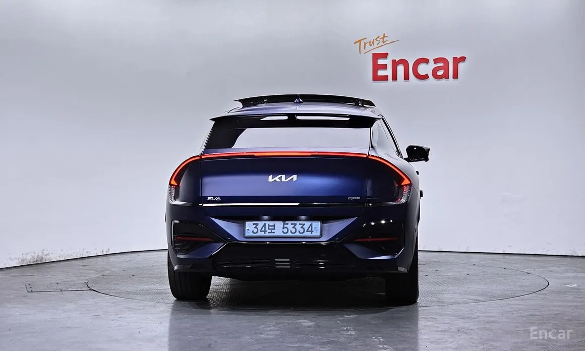 Фото 4 - Kia EV6