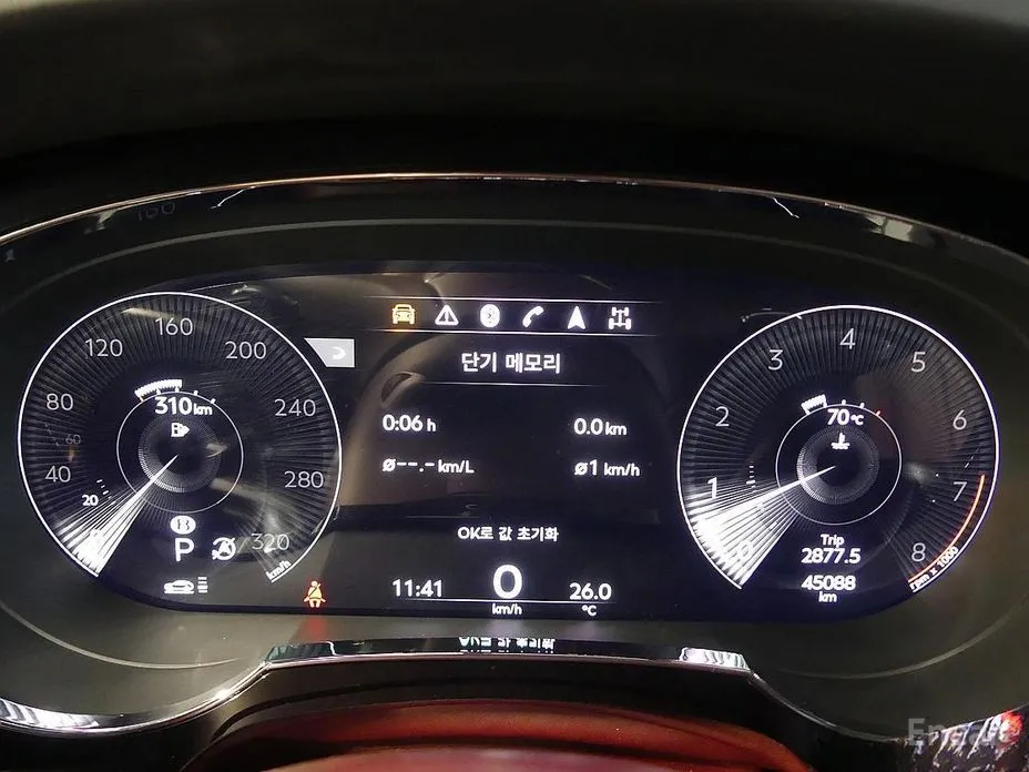 Фото 6 - Bentley Bentayga