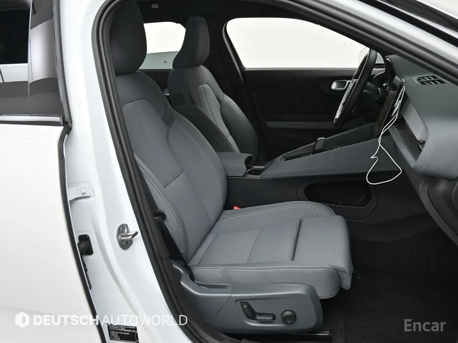 Фото 10 - Polestar 2