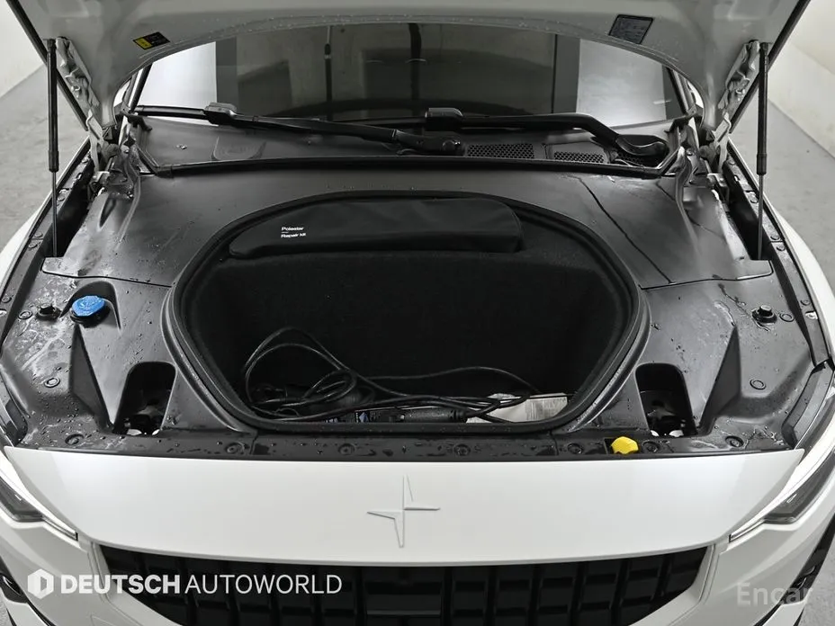 Фото 6 - Polestar 2