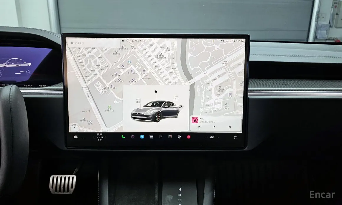 Фото 19 - Tesla Model S