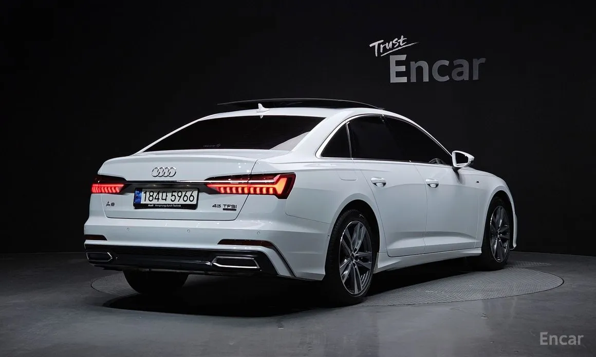 Audi A6 2019 45 TFSI Quattro Premium