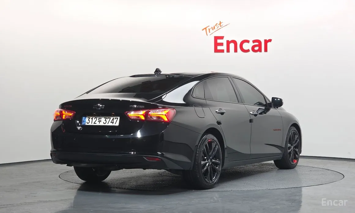 Фото 2 - Chevrolet Malibu