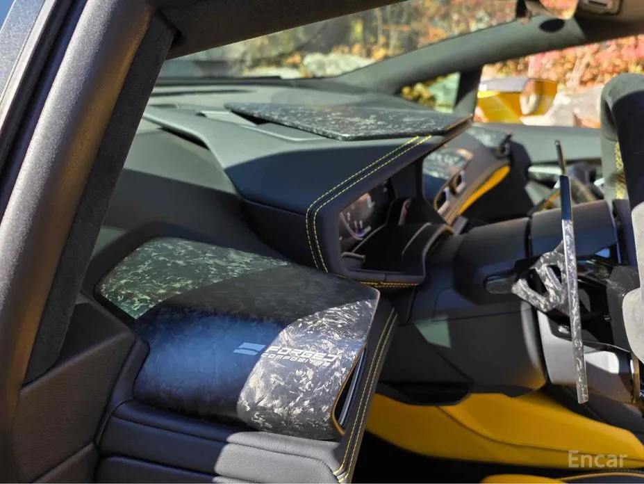 Фото 10 - Lamborghini Huracan