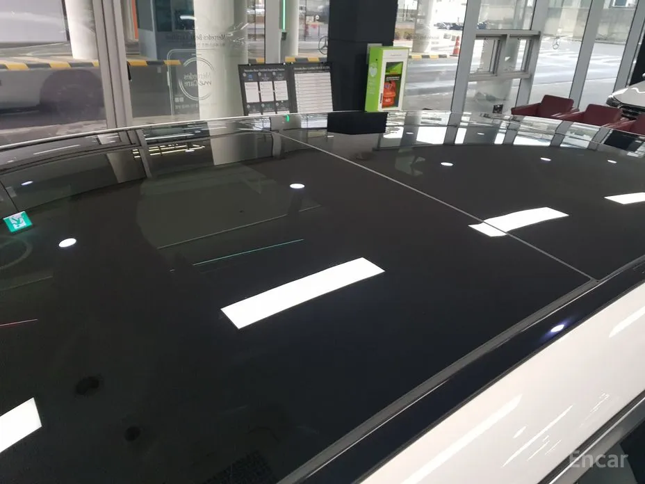 Фото 12 - Mercedes-Benz EQS