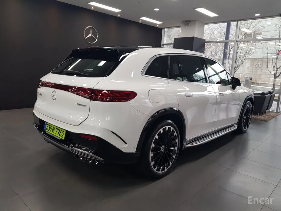 Фото 2 - Mercedes-Benz EQS