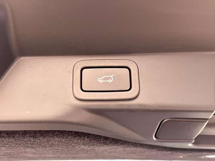 Фото 9 - Land Rover Range Rover Sport