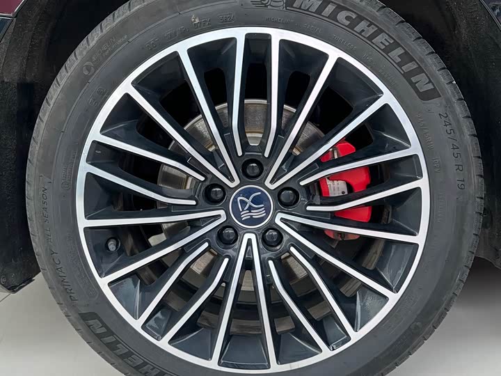 Фото 9 - BYD Han