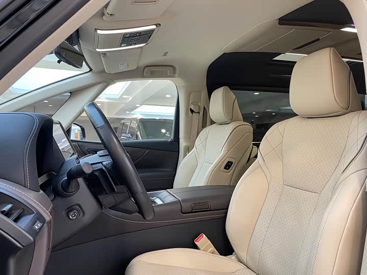 Фото 9 - Toyota Alphard