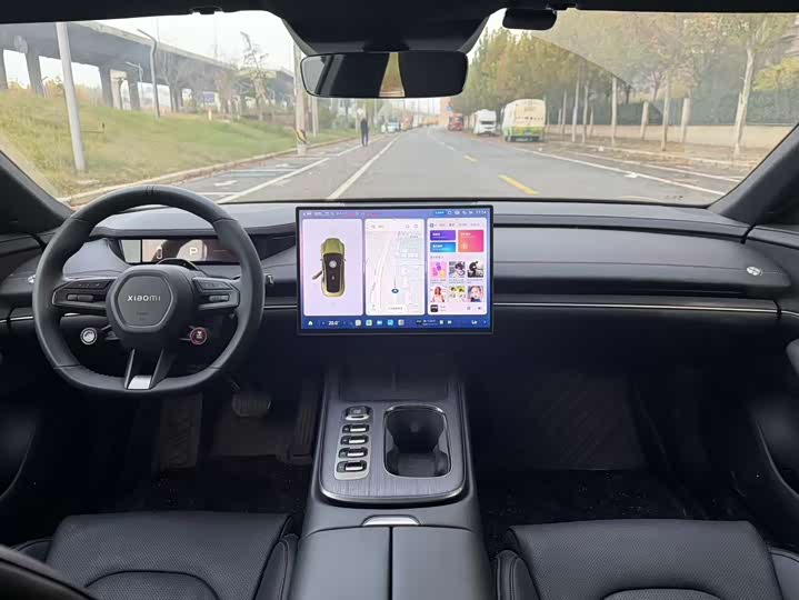 Фото 3 - Xiaomi SU7