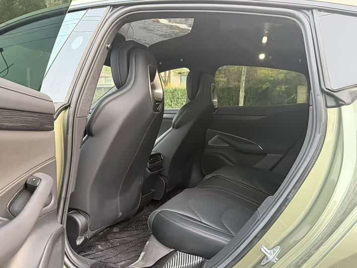 Фото 4 - Xiaomi SU7