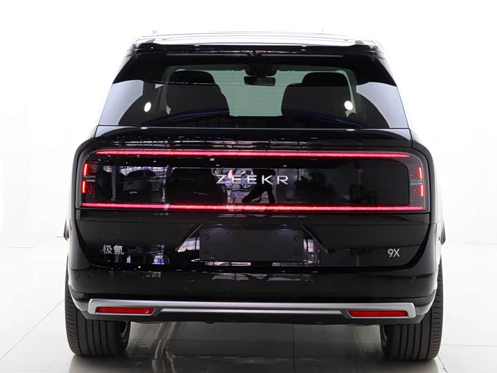 Фото 8 - Zeekr 9X