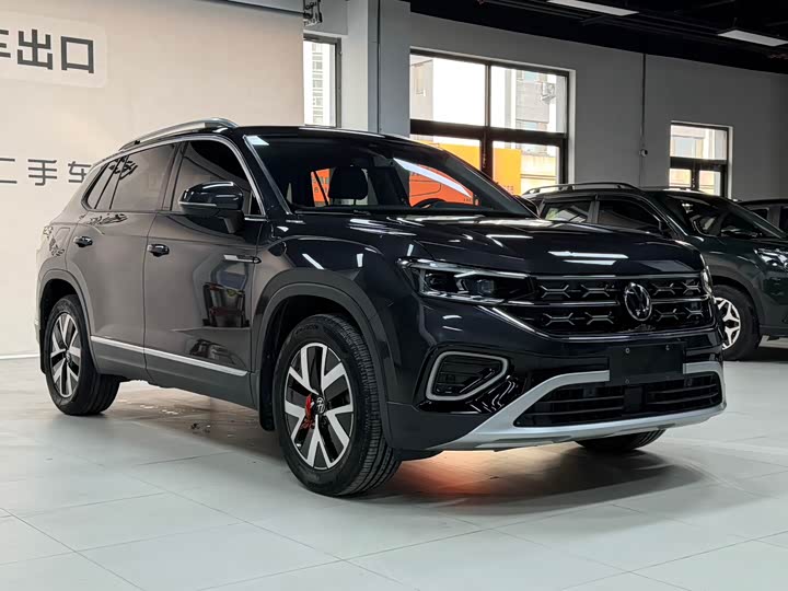 Фото 3 - Volkswagen Tayron