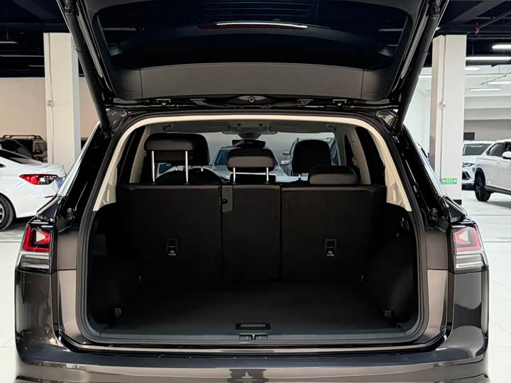 Фото 9 - Volkswagen Tayron