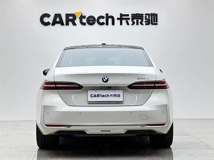 Фото 4 - BMW 5 Series