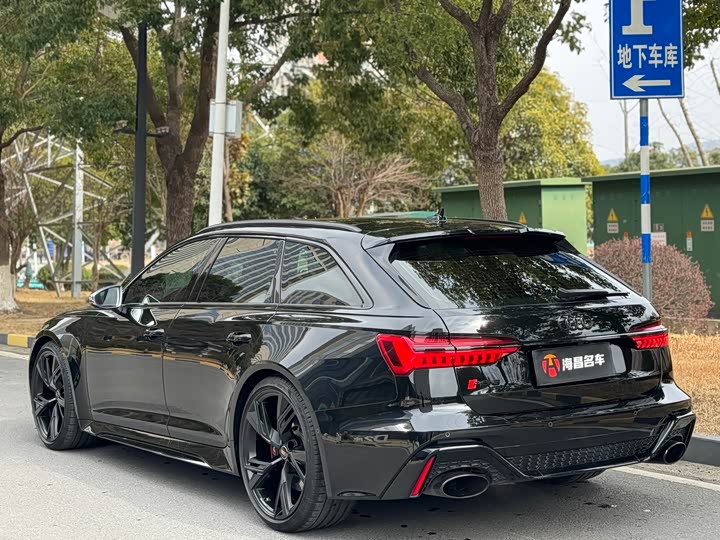 Фото 4 - Audi RS 6