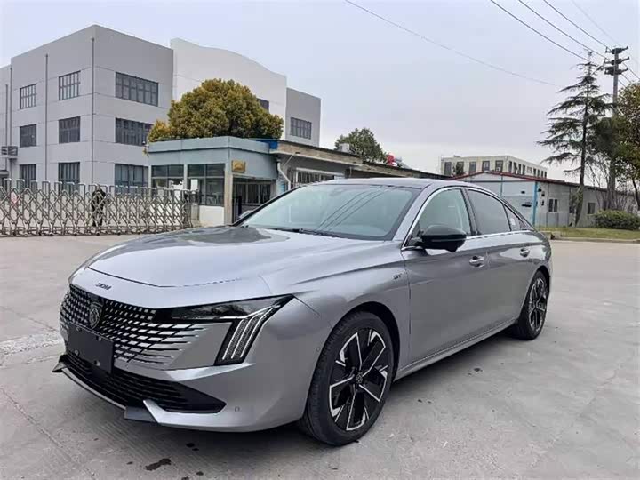 Фото 1 - Peugeot 508